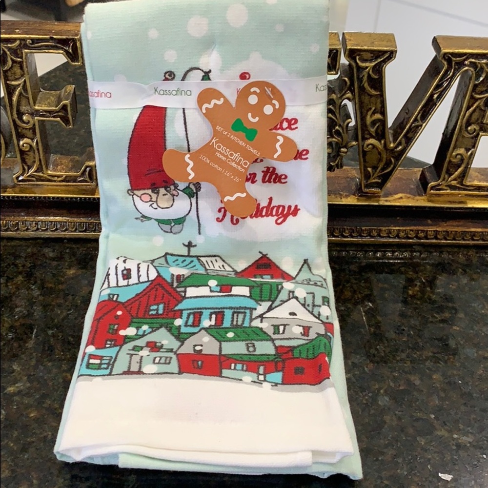 Set of two holiday dish towels